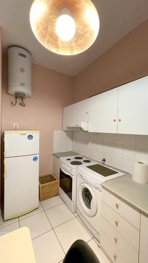 Vanilla - Happyhostgr - Downtown Apartment Vólosz Kültér fotó